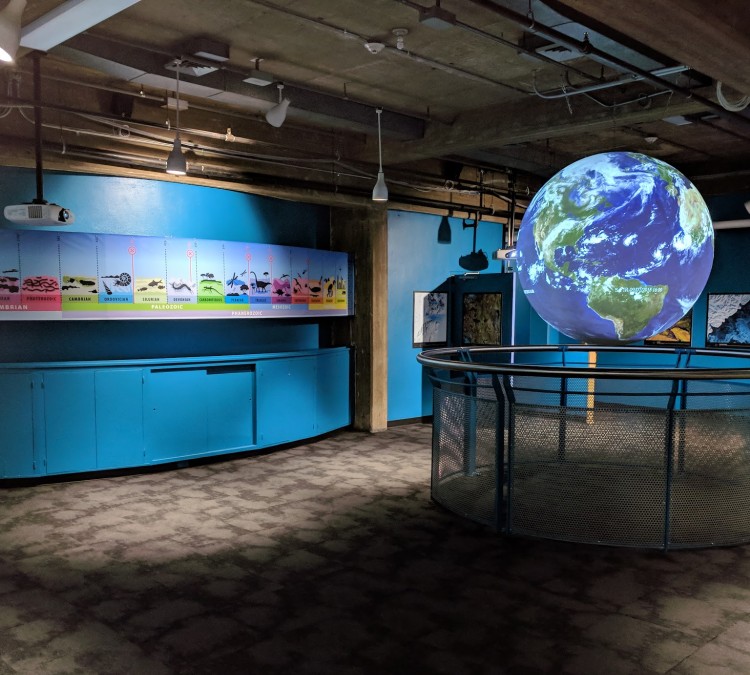 sacred-heart-university-discovery-science-center-and-planetarium-photo